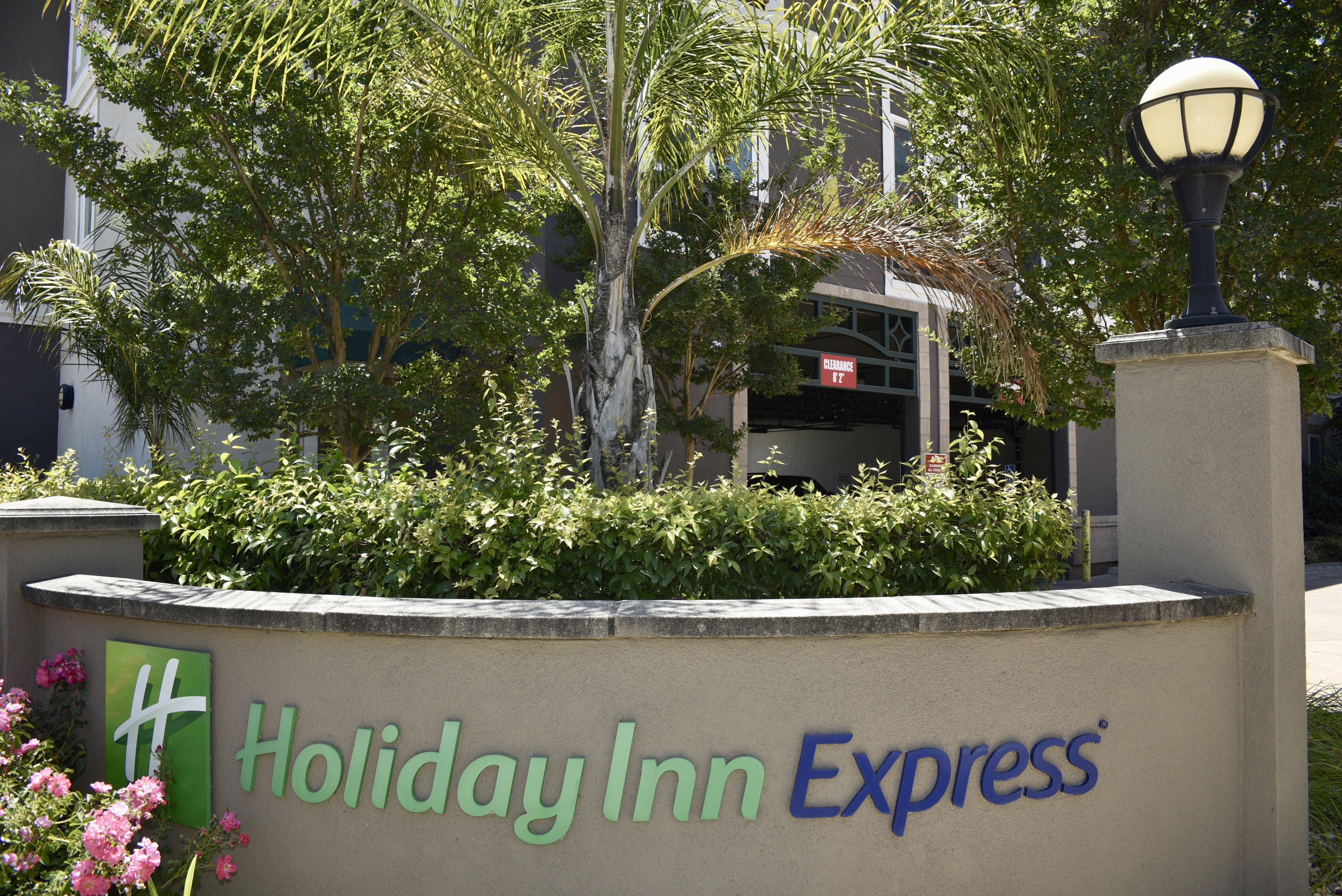 Holiday Inn Express Windsor Sonoma Wine Country By Ihg מראה חיצוני תמונה