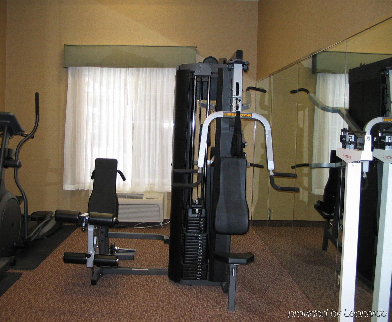 Holiday Inn Express Windsor Sonoma Wine Country By Ihg מתקנים תמונה